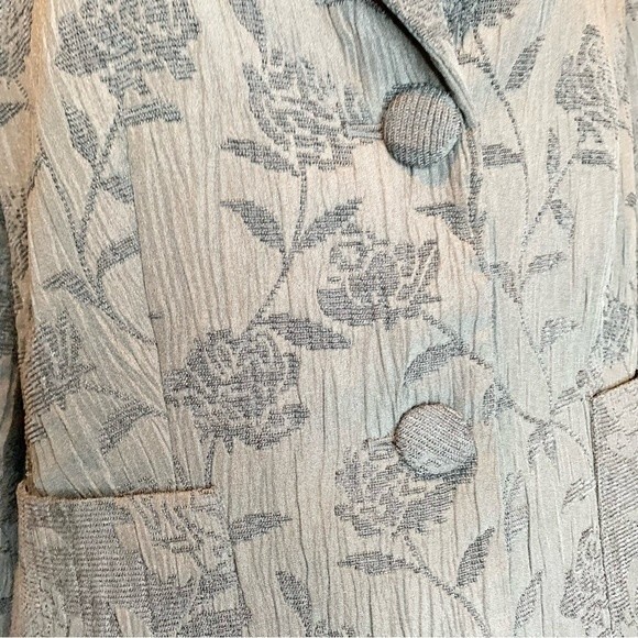 NWT QVC Simonton Says Black Embossed Floral Blazer Medium - Picture 4 of 13